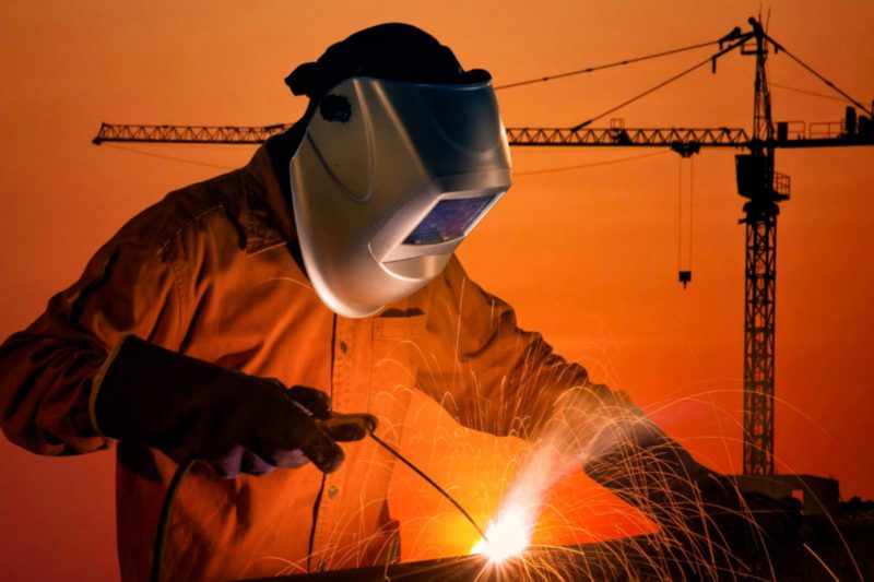 cropped-welder2.jpg